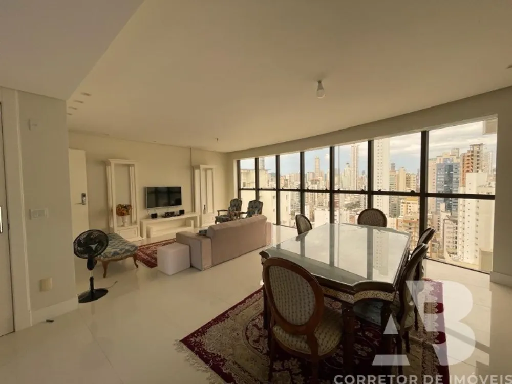 Apartamento, 3 quartos, 130 m² - Foto 3