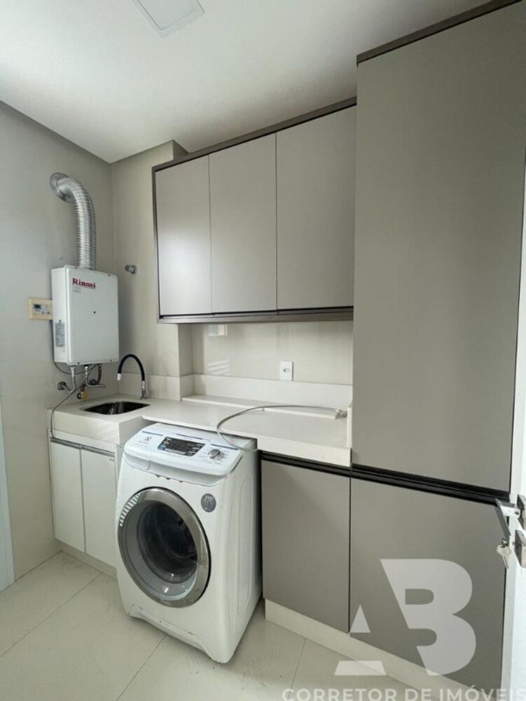 Apartamento, 3 quartos, 130 m² - Foto 2