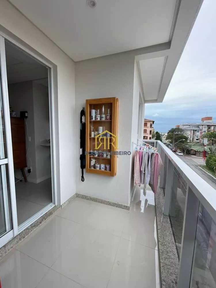 Apartamento à venda com 2 quartos, 74m² - Foto 3