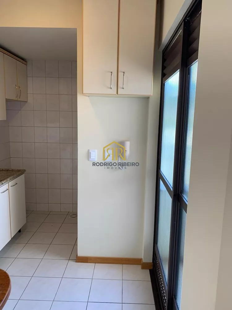 Apartamento à venda com 2 quartos, 61m² - Foto 12