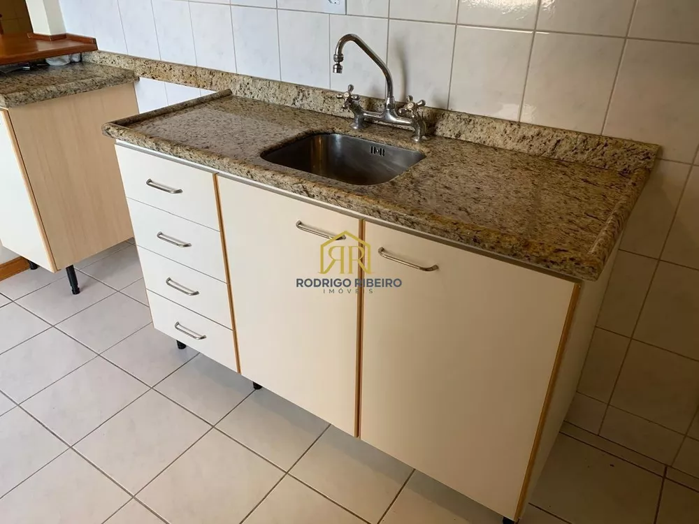 Apartamento à venda com 2 quartos, 61m² - Foto 9