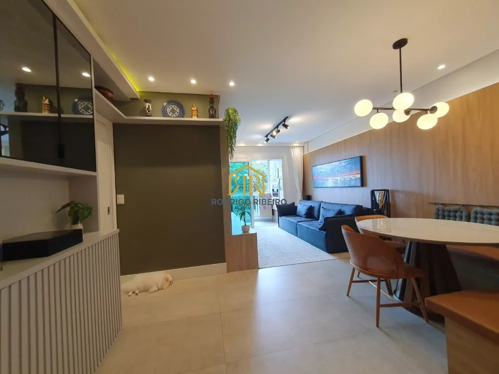 Apartamento à venda com 3 quartos, 116m² - Foto 1