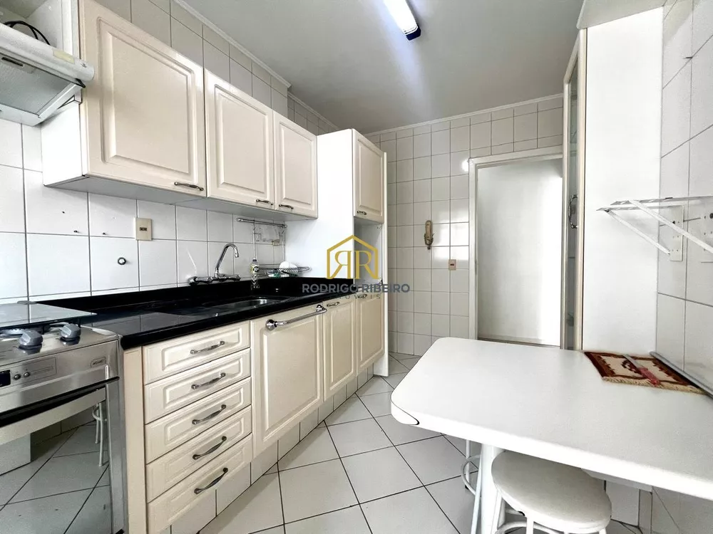 Apartamento à venda com 3 quartos, 97m² - Foto 9