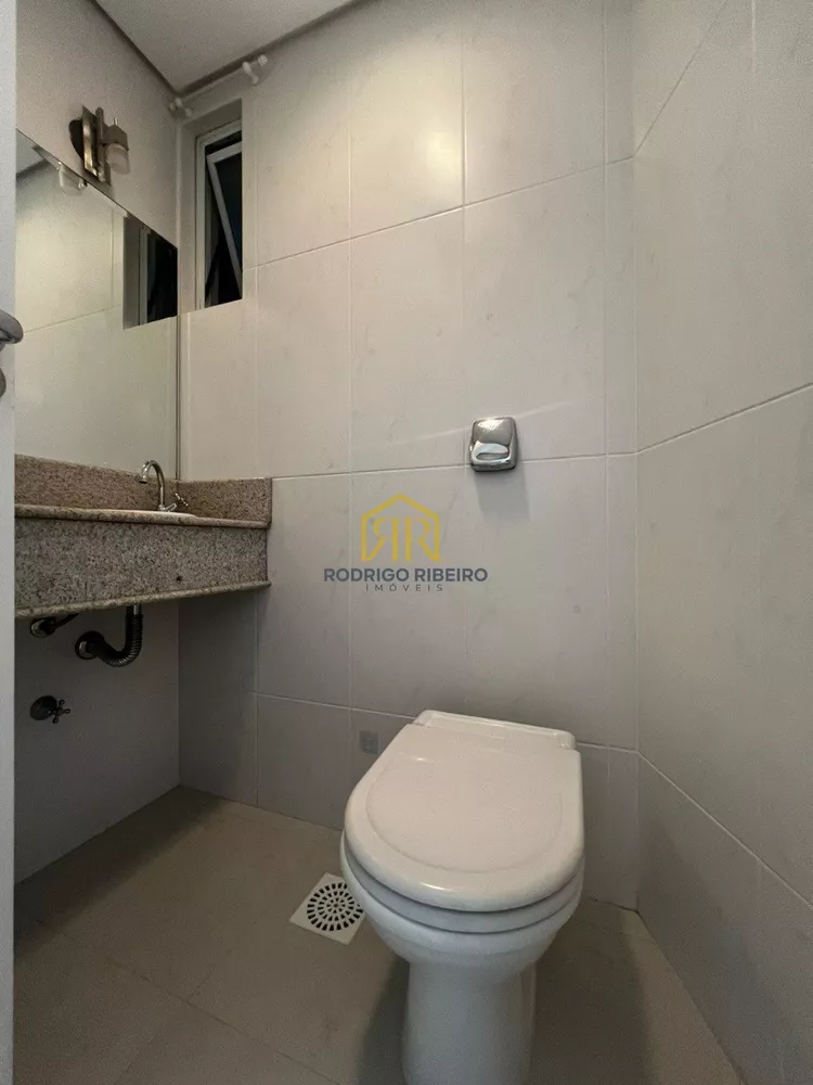 Apartamento à venda com 3 quartos, 125m² - Foto 4