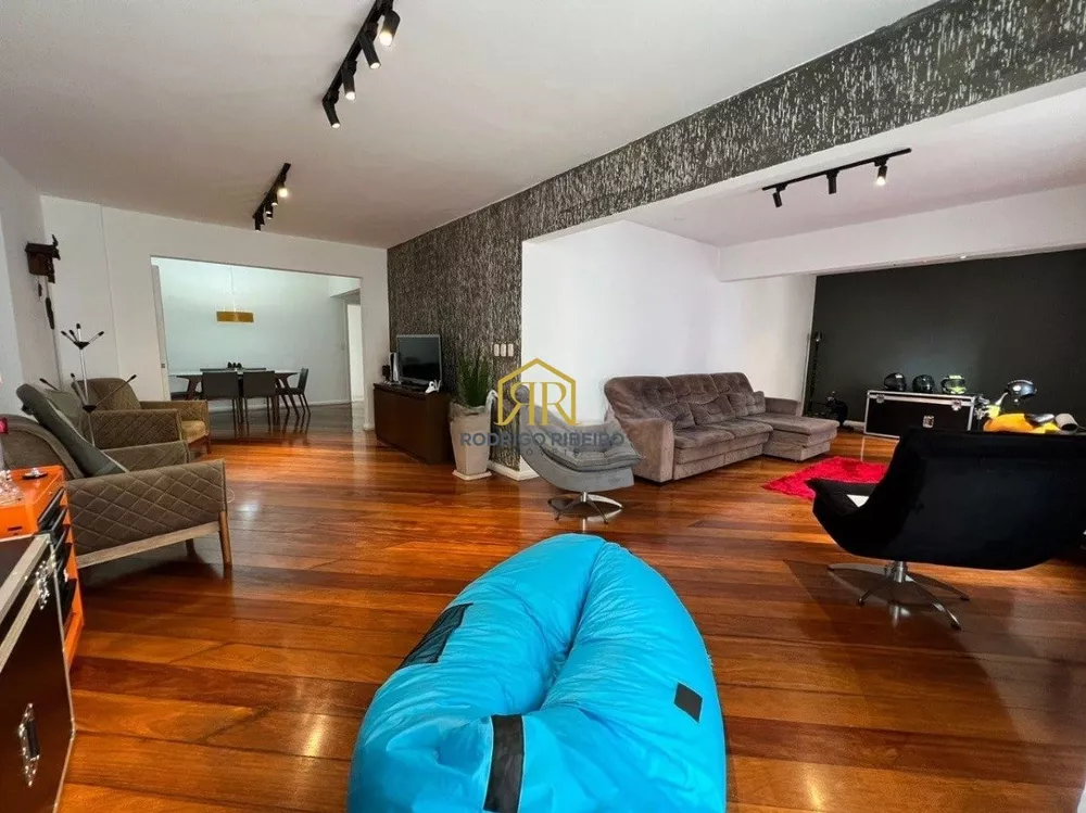 Apartamento à venda com 4 quartos, 202m² - Foto 6