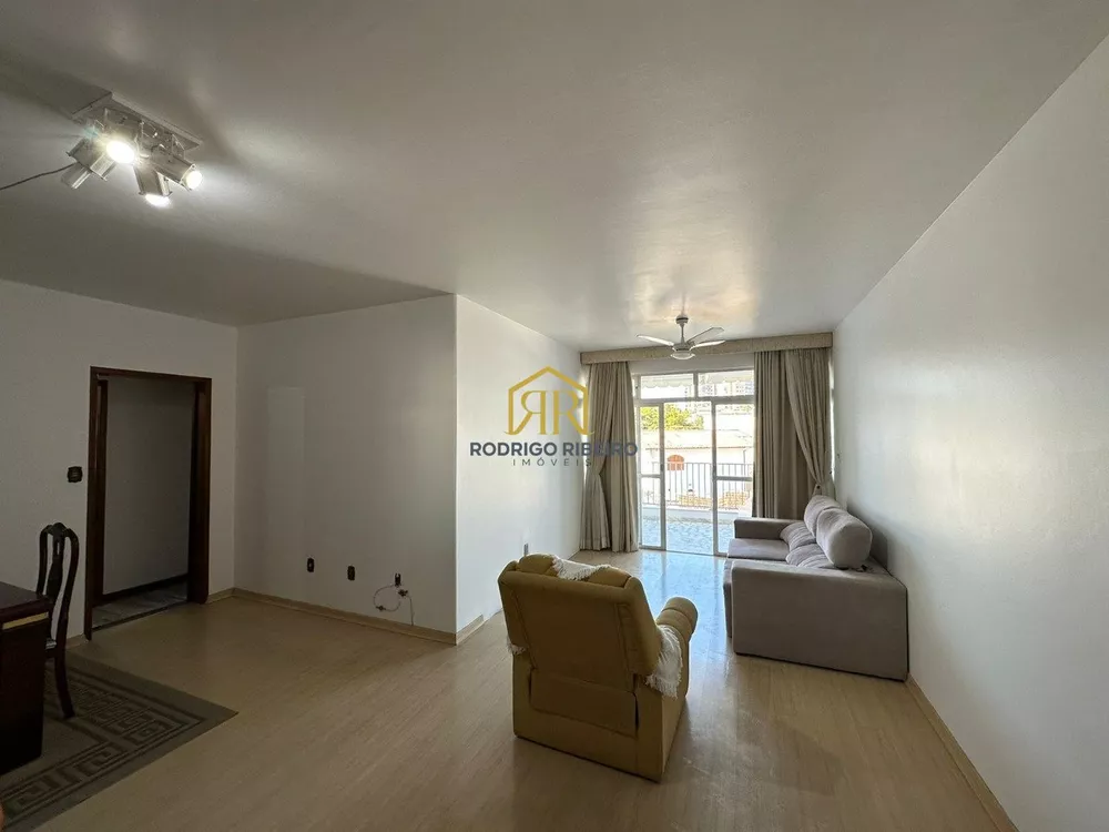 Apartamento à venda com 3 quartos, 115m² - Foto 4