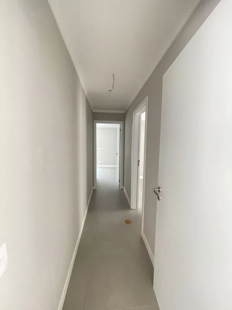 Apartamento à venda com 2 quartos, 150m² - Foto 7