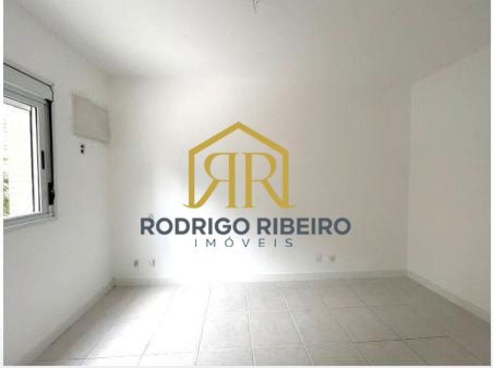 Apartamento à venda com 2 quartos, 69m² - Foto 2