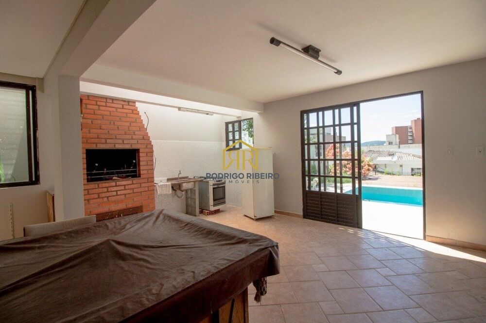 Casa, 4 quartos, 305 m² - Foto 31