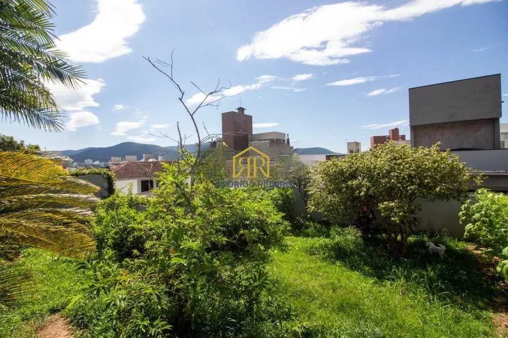 Casa, 4 quartos, 305 m² - Foto 35