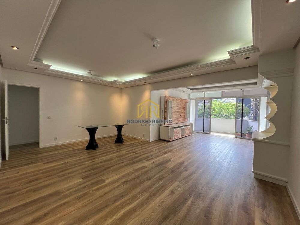 Apartamento, 3 quartos, 130 m² - Foto 1