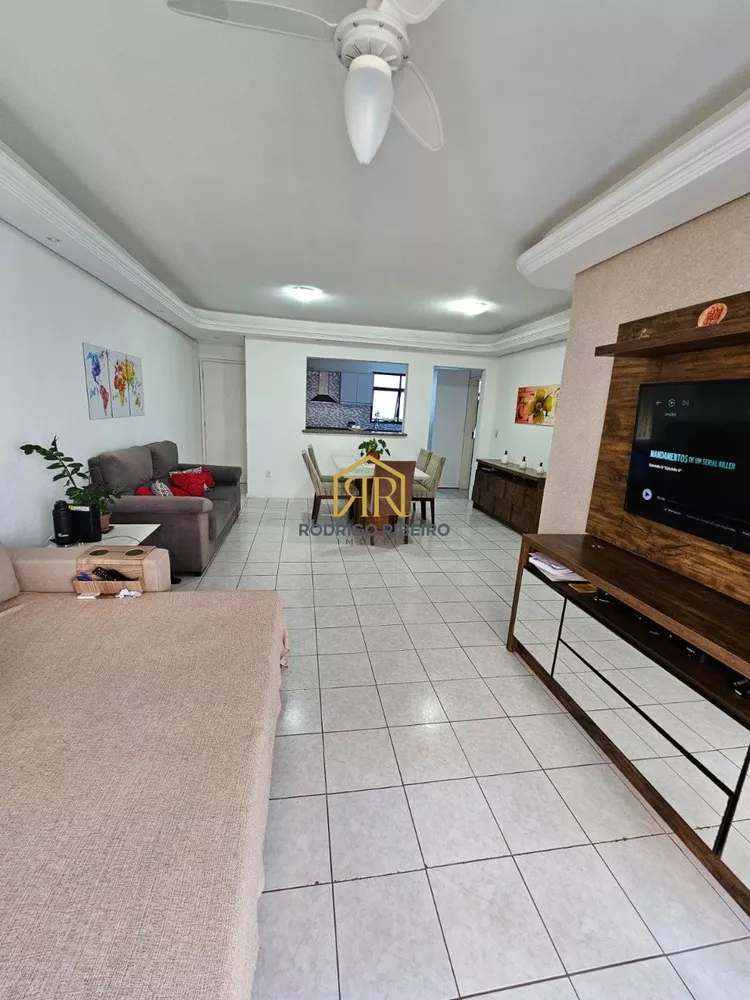 Apartamento à venda com 3 quartos, 120m² - Foto 4