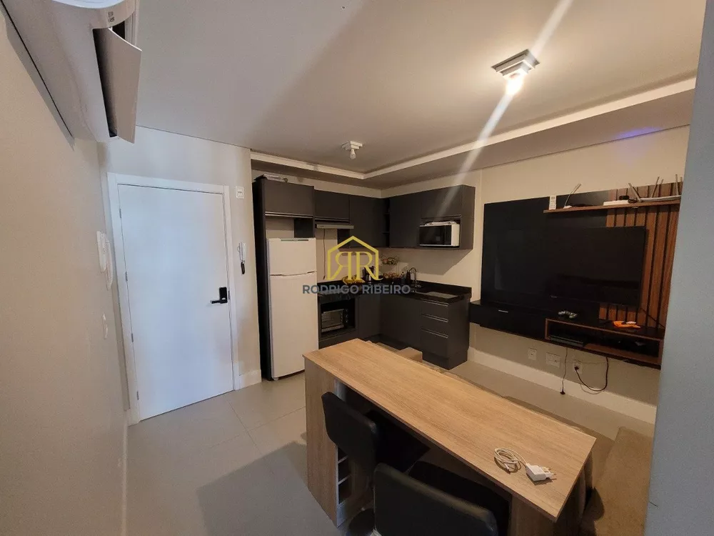 Apartamento à venda com 1 quarto, 30m² - Foto 1