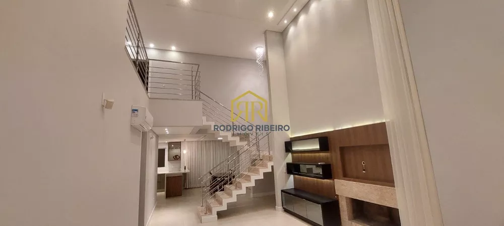 Casa, 4 quartos, 256 m² - Foto 2