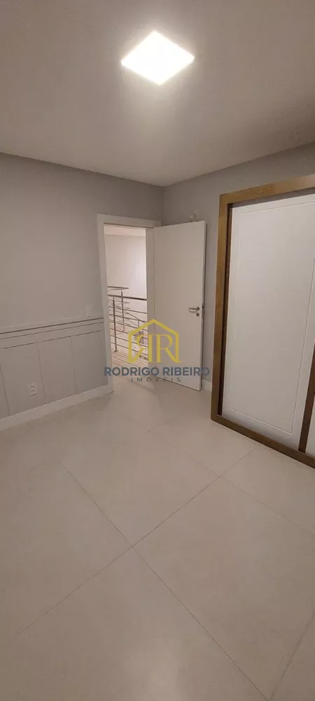 Casa, 4 quartos, 256 m² - Foto 29