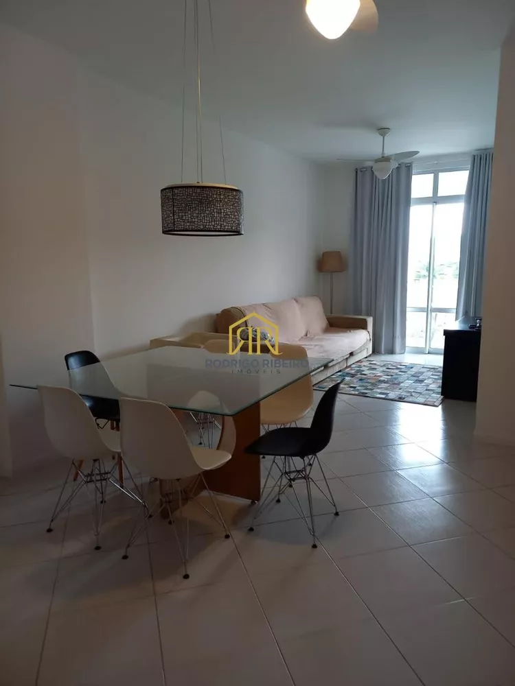 Apartamento à venda com 3 quartos, 98m² - Foto 1