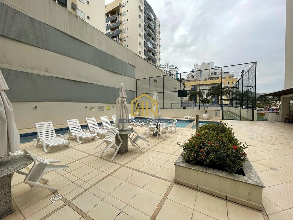 Apartamento à venda com 2 quartos, 57m² - Foto 23