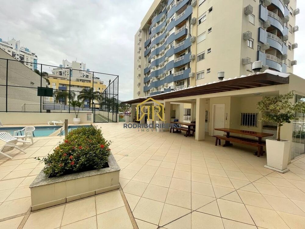 Apartamento à venda com 2 quartos, 57m² - Foto 24