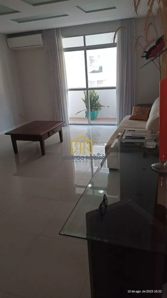 Apartamento à venda com 4 quartos, 165m² - Foto 2