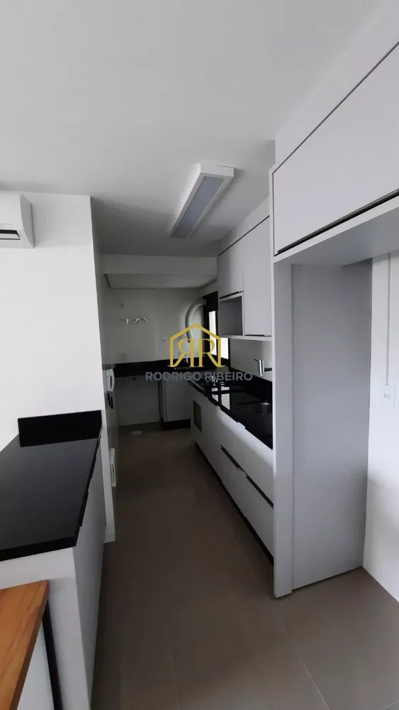 Apartamento à venda com 2 quartos, 63m² - Foto 4