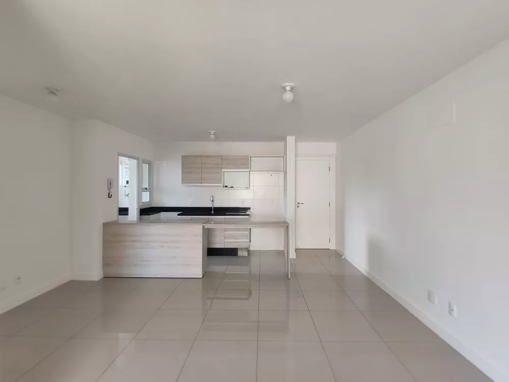 Apartamento à venda com 2 quartos, 88m² - Foto 1