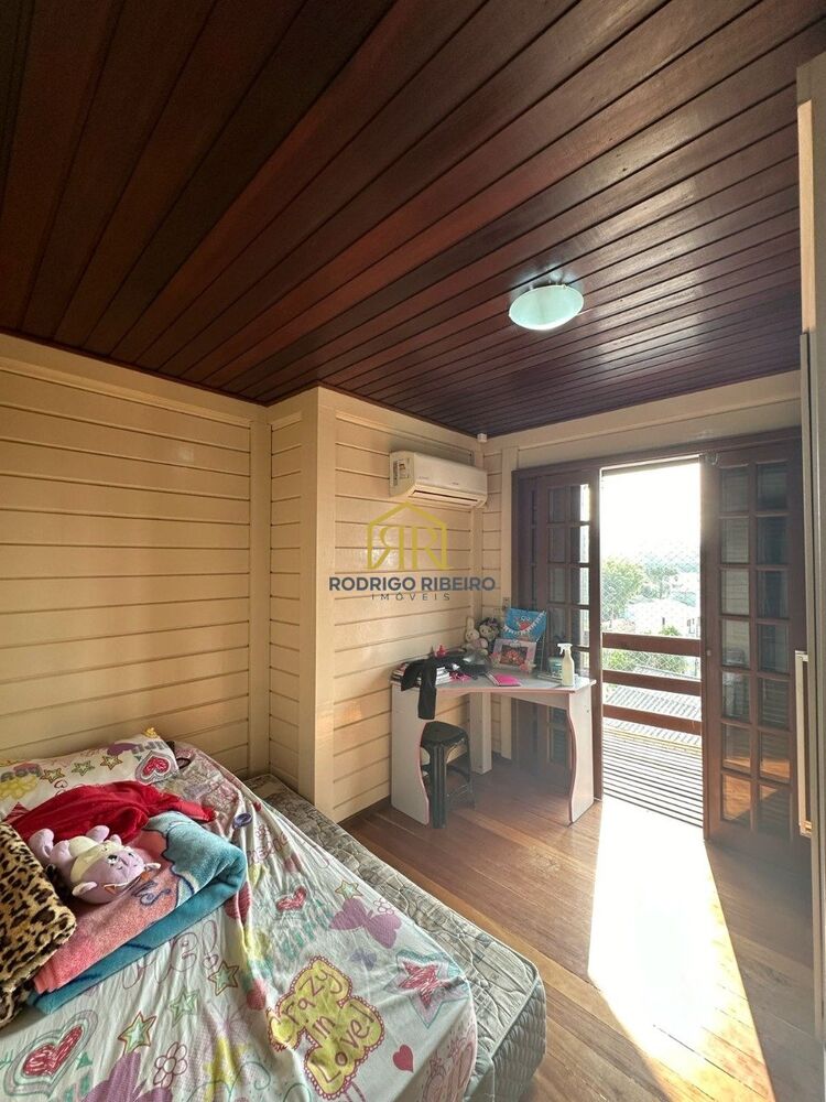 Casa, 4 quartos, 130 m² - Foto 4