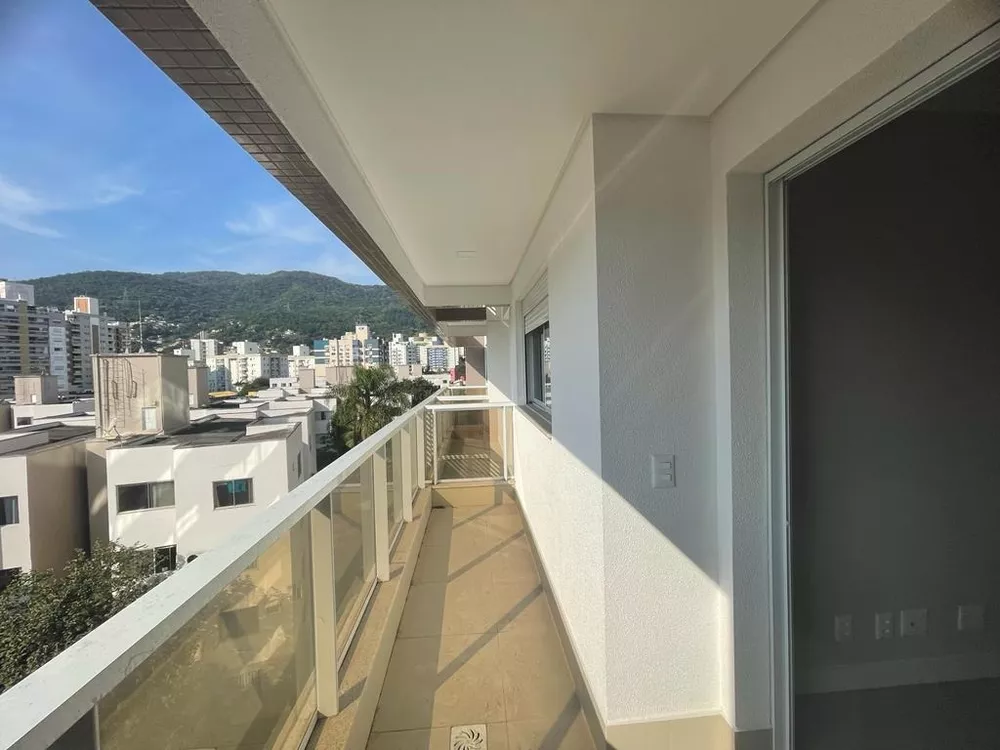 Apartamento à venda com 2 quartos, 75m² - Foto 4