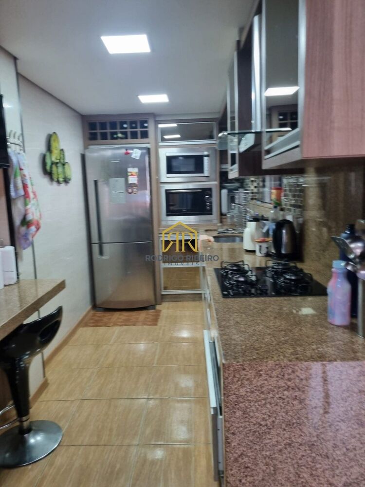 Casa, 3 quartos, 230 m² - Foto 9