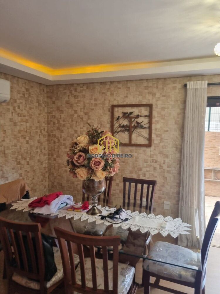 Casa, 3 quartos, 230 m² - Foto 6