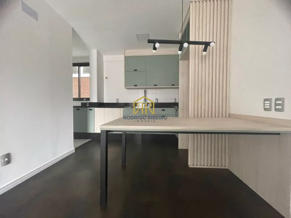 Apartamento à venda com 2 quartos, 113m² - Foto 3