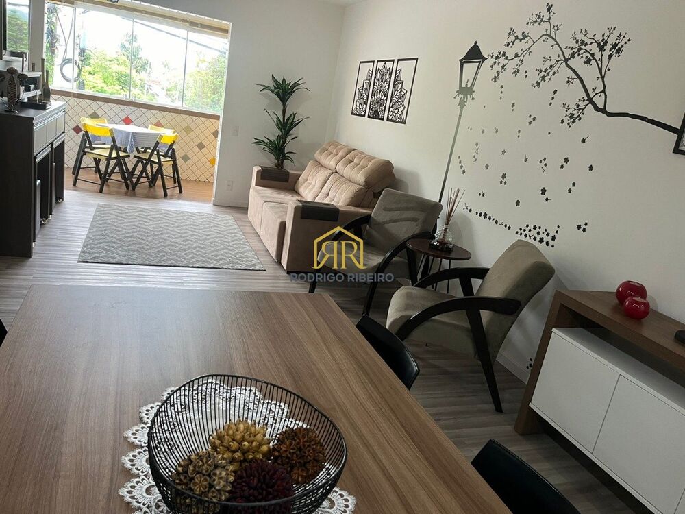 Apartamento à venda com 3 quartos, 109m² - Foto 1