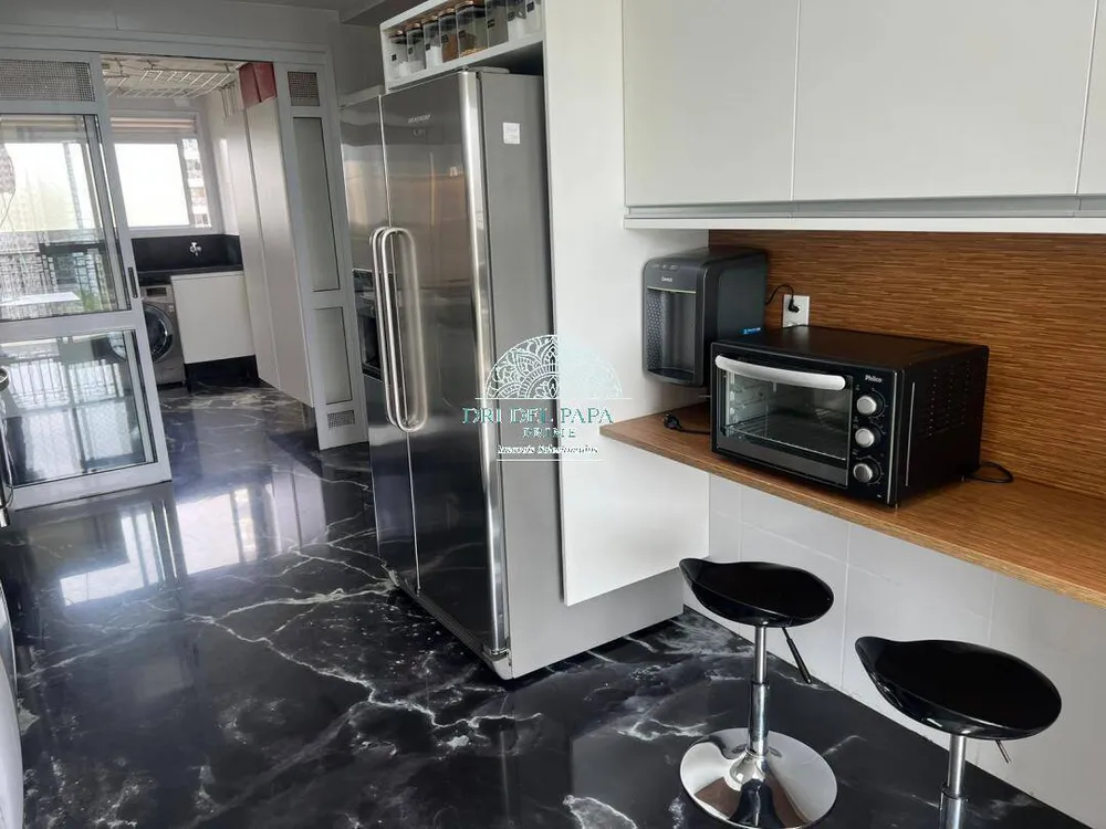 Apartamento, 4 quartos, 191 m² - Foto 2
