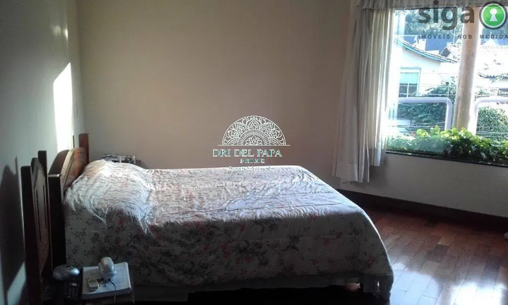 Casa, 4 quartos, 250 m² - Foto 1