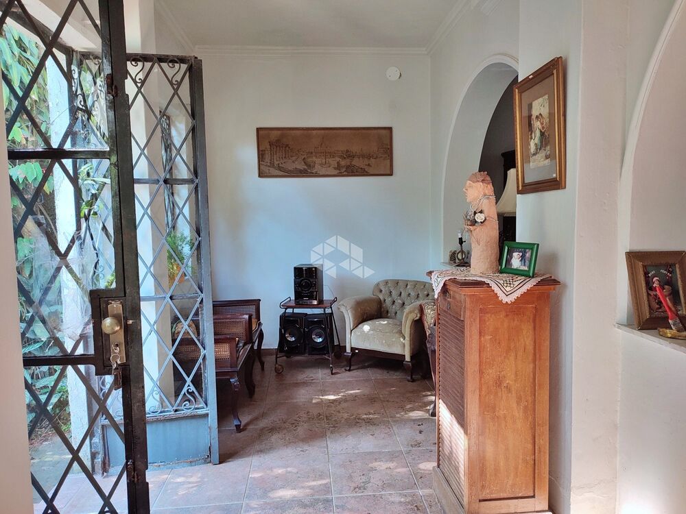 Casa, 6 quartos, 570 m² - Foto 1