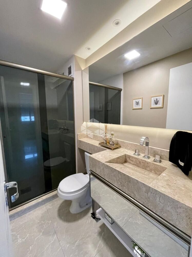 Apartamento à venda com 2 quartos, 65m² - Foto 4