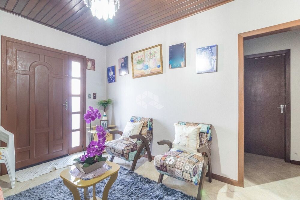 Casa, 3 quartos, 221 m² - Foto 1