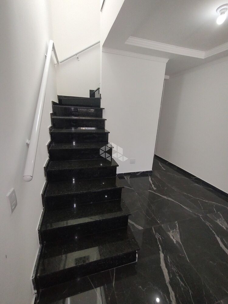 Casa à venda com 3 quartos, 150m² - Foto 4