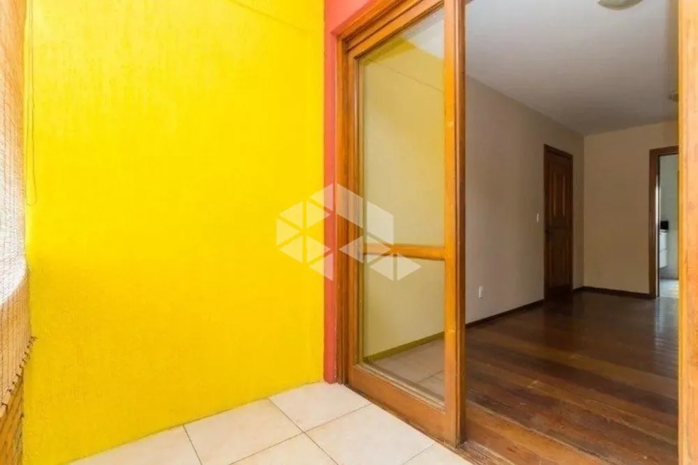 Apartamento à venda com 2 quartos, 70m² - Foto 4