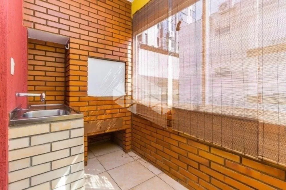 Apartamento à venda com 2 quartos, 70m² - Foto 3