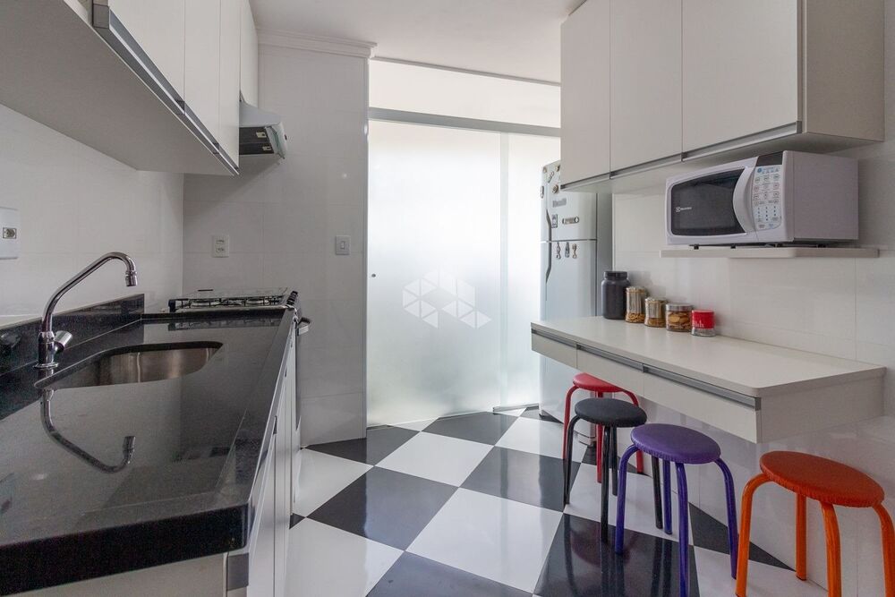 Apartamento à venda com 2 quartos, 66m² - Foto 3