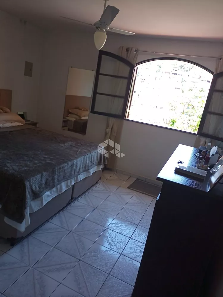Casa, 3 quartos, 186 m² - Foto 4
