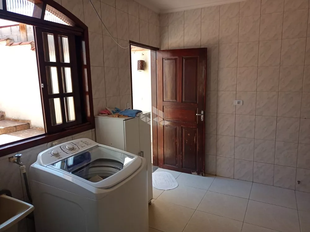 Casa, 3 quartos, 186 m² - Foto 2