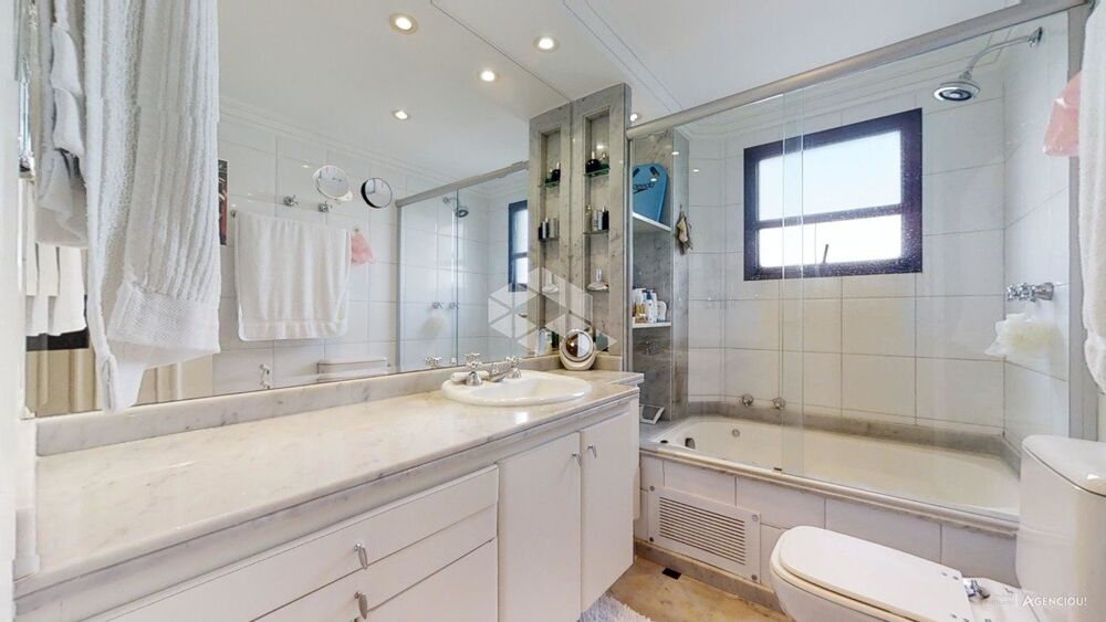 Apartamento, 3 quartos, 212 m² - Foto 3