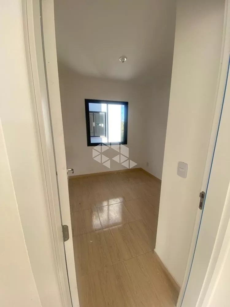 Apartamento à venda com 2 quartos, 40m² - Foto 2