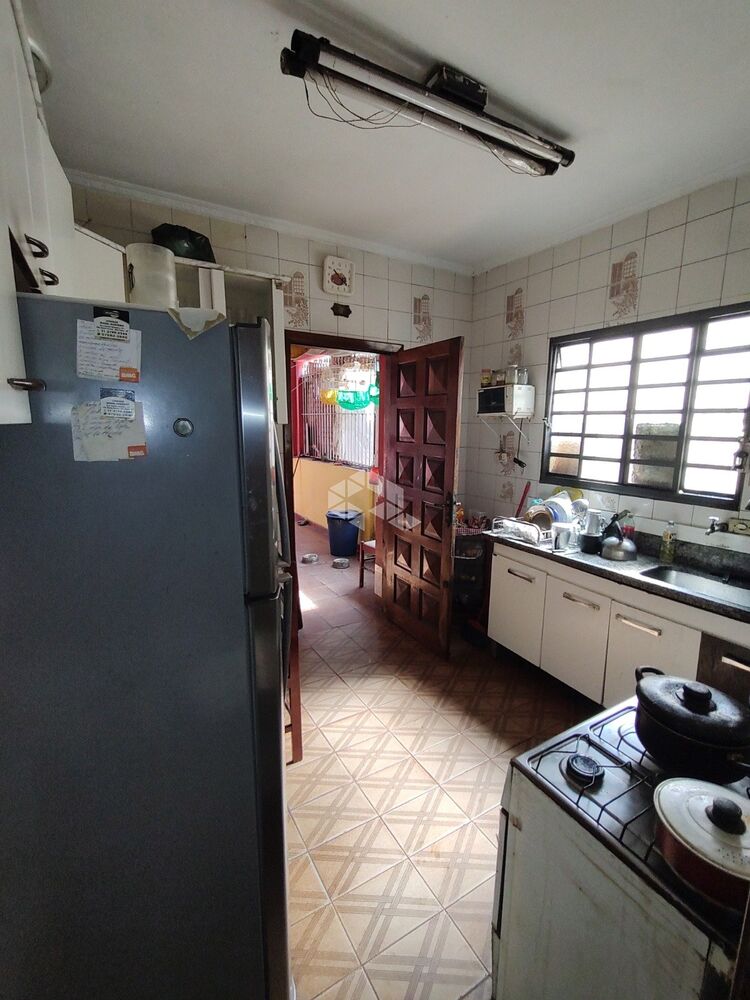 Casa à venda com 3 quartos, 120m² - Foto 5