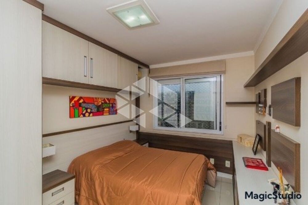 Apartamento à venda com 3 quartos, 75m² - Foto 1