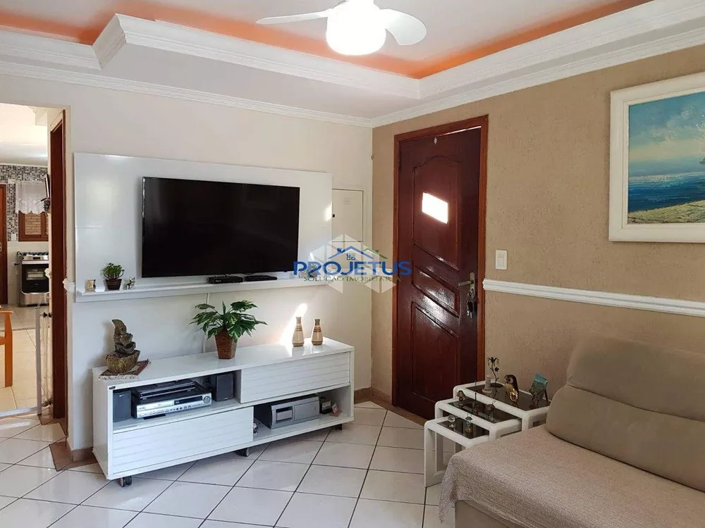 Casa, 3 quartos, 107 m² - Foto 1