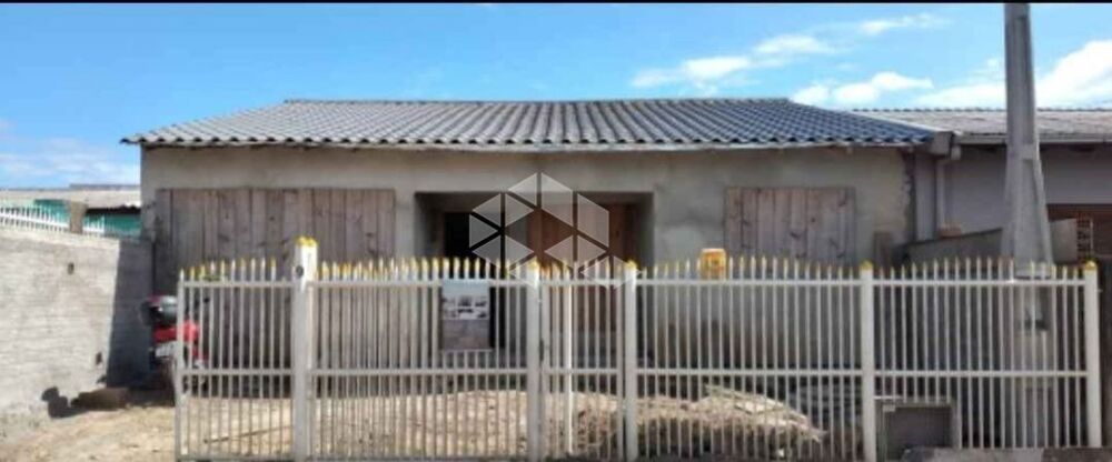 Casa à venda com 2 quartos, 109m² - Foto 2
