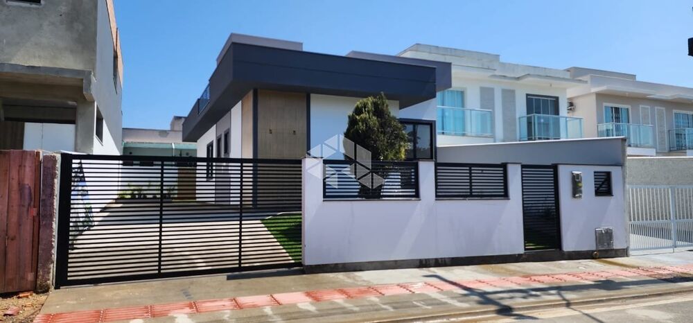 Casa, 3 quartos, 76 m² - Foto 2