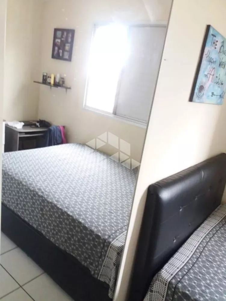 Apartamento à venda com 2 quartos, 58m² - Foto 4